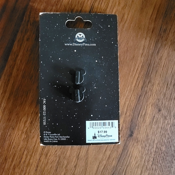 Disney Star Wars starspeeder 1000 trading pin (NWT) - Picture 2 of 2